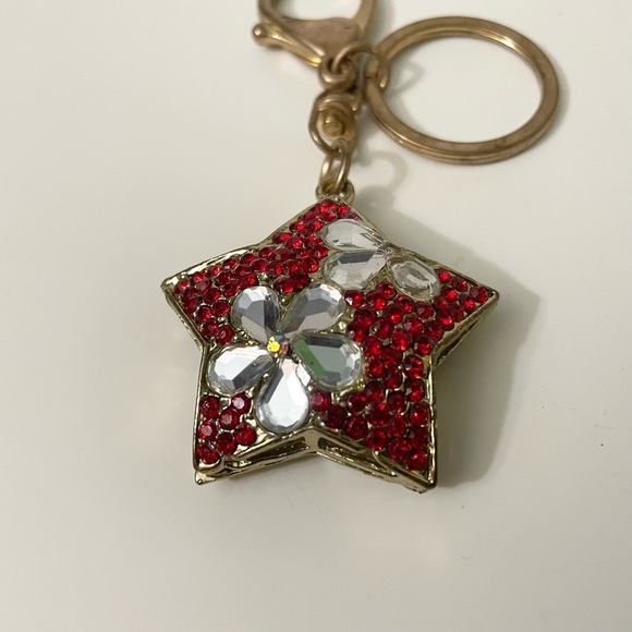 Red and White Rhinestone Star Keychain - Picture 2 of 14
